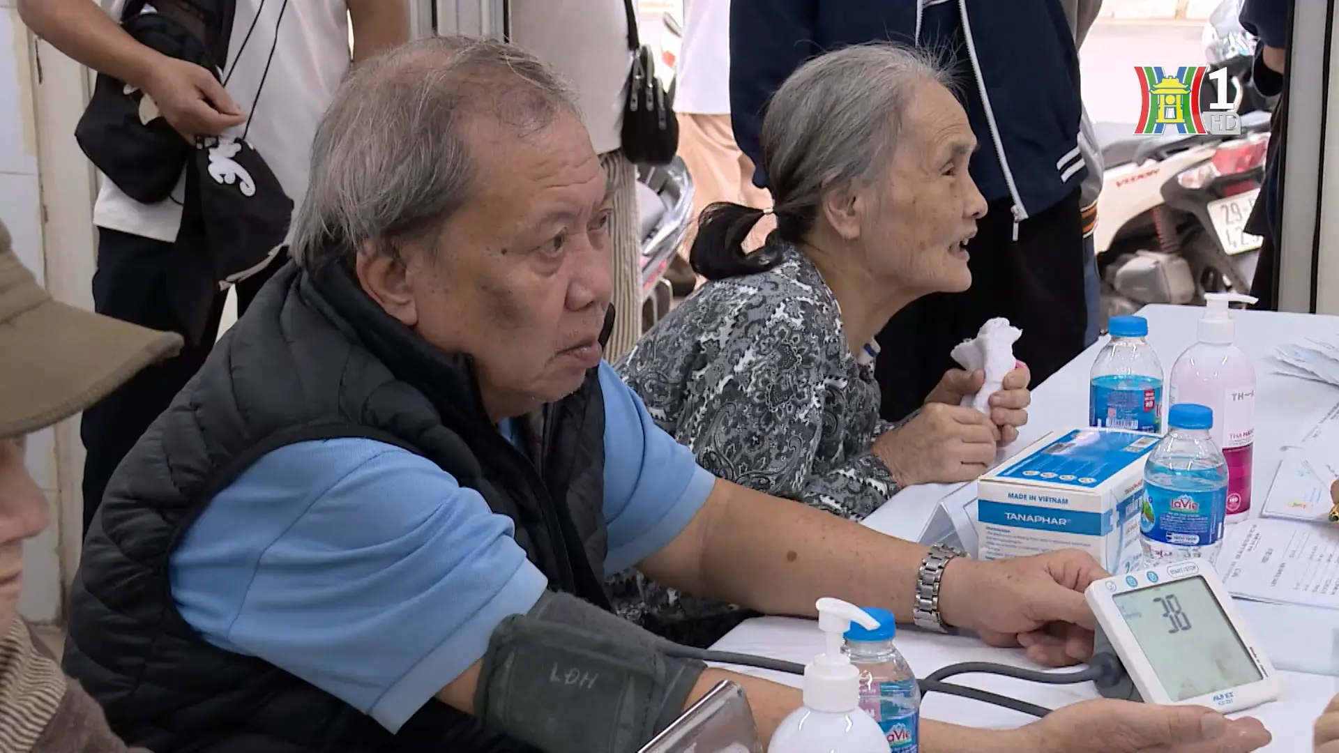 Chăm lo sức khỏe người cao tuổi từ tuyến cơ sở | Vì chất lượng dân số Thủ đô | 21/11/2025